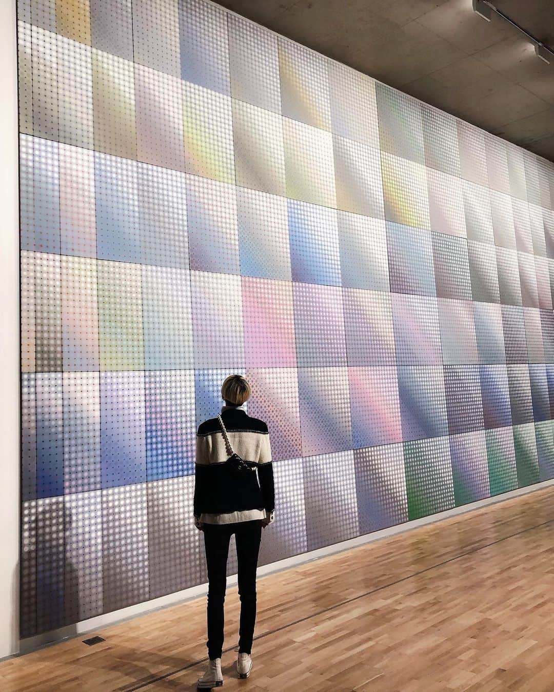 のインスタグラム：「李姝睿🌈  #Lishurui #chanel」