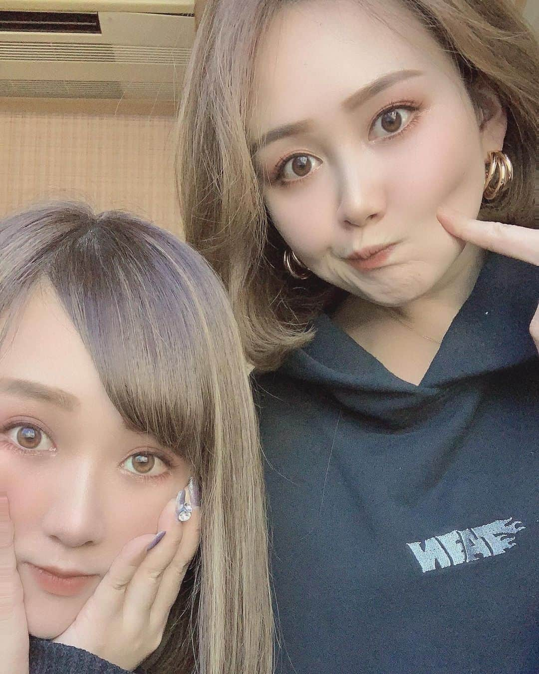 𝗬𝘂𝘀𝘀𝗮𝗻さんのインスタグラム写真 - (𝗬𝘂𝘀𝘀𝗮𝗻Instagram)「. 時たまぶつかる時あるけど、 素直に言い合える人っ🔥💓 . だからいっつも楽しい😆😆❤️" . 大切な人😌😌😌💖 @m.hitomii  . . #女子会#デート#大切な人#🔥#🌟 #高め合える#心許せる#価値観同じ #ツボが同じ#同士#関西#いつもありがと#❤️#好き#💖」2月1日 17時18分 - youuim