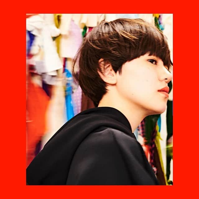 HAIR CATALOG . JPのインスタグラム：「. ☁️Beyond February☁️ ＂マッシュを愛する人々＂  https://www.haircatalog.jp/special-contents/special/note/201902.html  Editor's Note February.2019より  ◼︎hair&make NIKAIDO KIYOMI @kiyomi_nikaido  ◼︎photo MATSUYAMA YUSUKE @yusuke.matsuyama  KAYANO TSUGUTO @m_fuckin_p   ◼︎digital design MIZUKAMI RYOHEI @mizukamiryohei   ◼︎direction KAYANO TSUGUTO @m_fuckin_p」