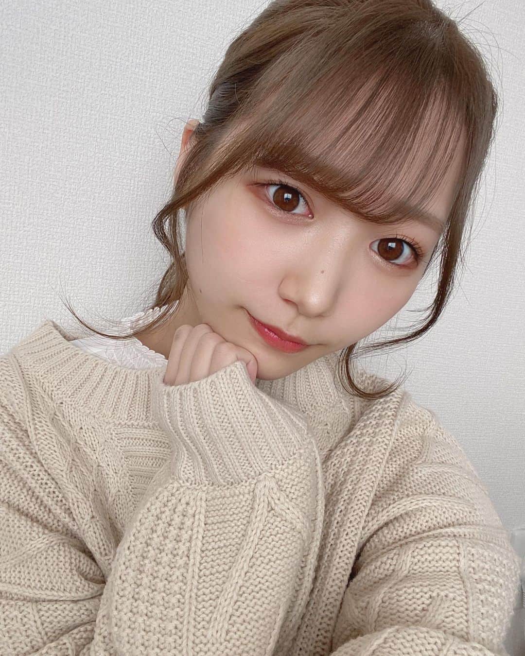 のインスタグラム：「もー年明けて１ヶ月たったなんて😳 2月もよろしくです〜☺️」