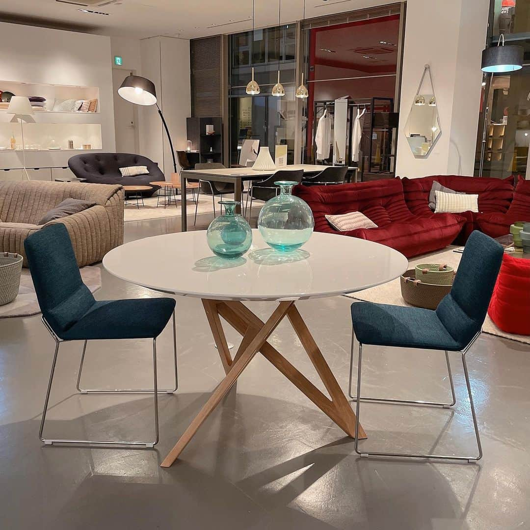 ligne roset shopのインスタグラム