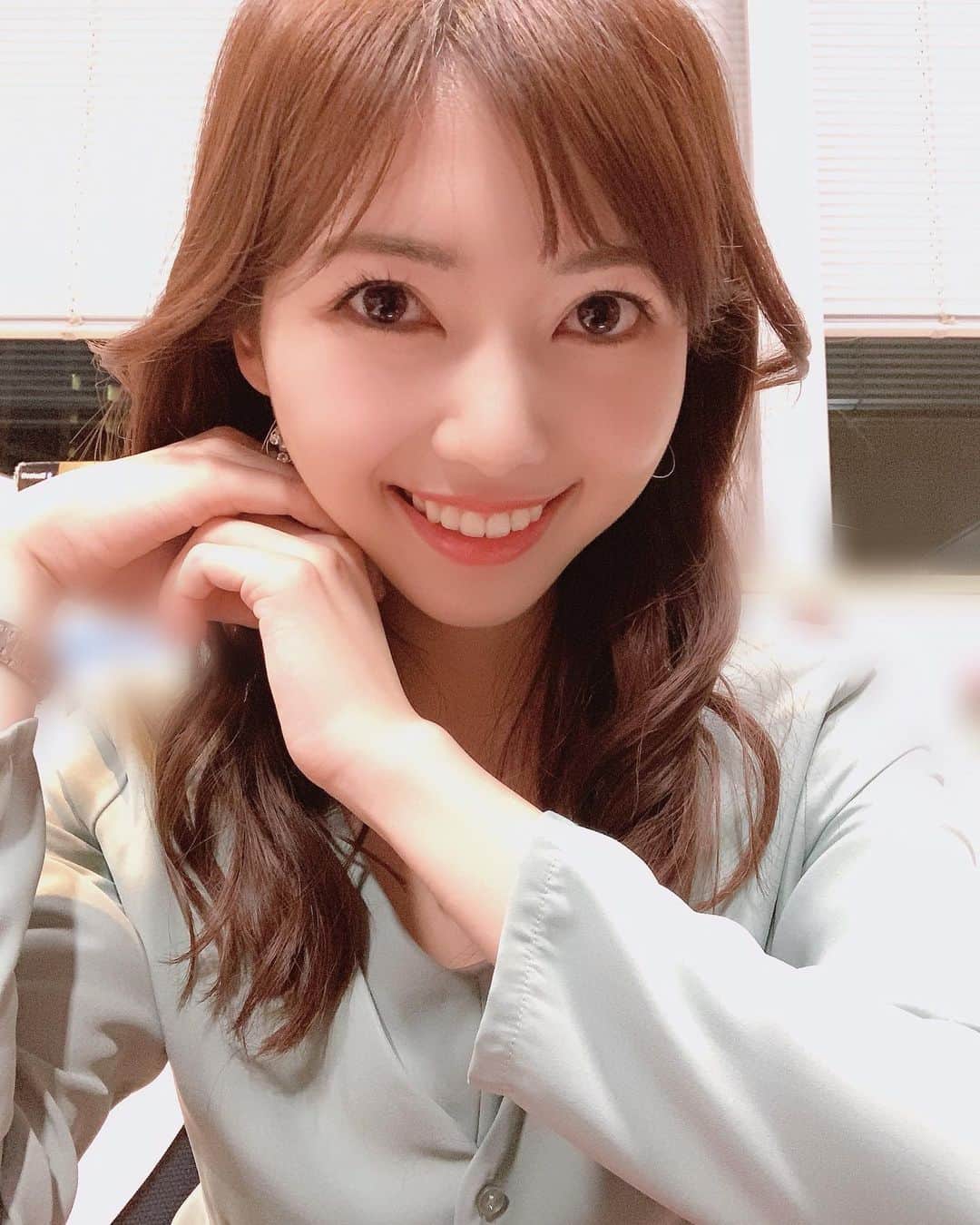 川又智菜美のインスタグラム：「.﻿ 今日は普段夜勤の時﻿ 待機しているところからお届けします💁‍♀️笑﻿ ﻿ あっという間に1月もおわり﻿ 2月になりましたね😳﻿ 1日1日を大事に過ごしていきたいです☺️﻿」