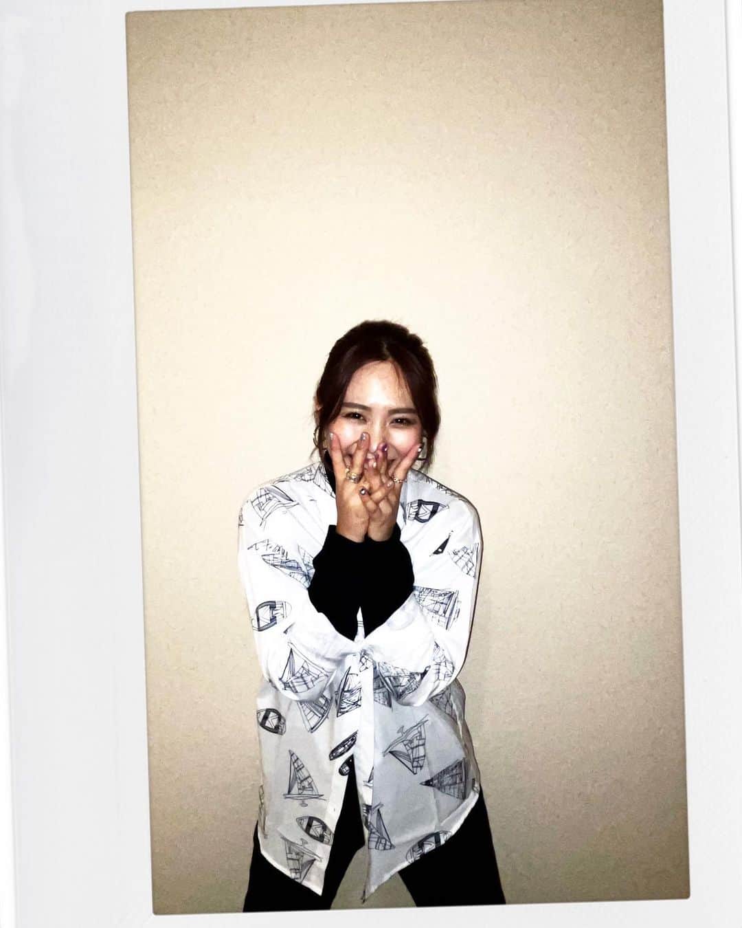 二宮愛のインスタグラム：「どうしよう！！！  明日、とうとう31歳になってしまうー！！！  絶対楽しいじゃん、31歳！！ わくわくする🤪🎉」