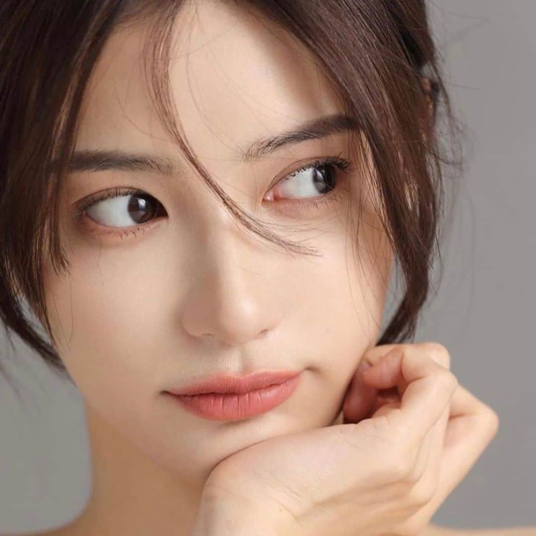 星來さんのインスタグラム写真 - (星來Instagram)「国宝級美人 降臨。 #外国人 #国宝級美人 #美しい #いいね返し #インスタ映え #instagood #instalike #f4f #l4l #likeforlikes #likeforfollow #いいねした人全員フォローする #お洒落さんと繋がりたい #美男美女と繋がりたい」2月1日 19時52分 - sxensen