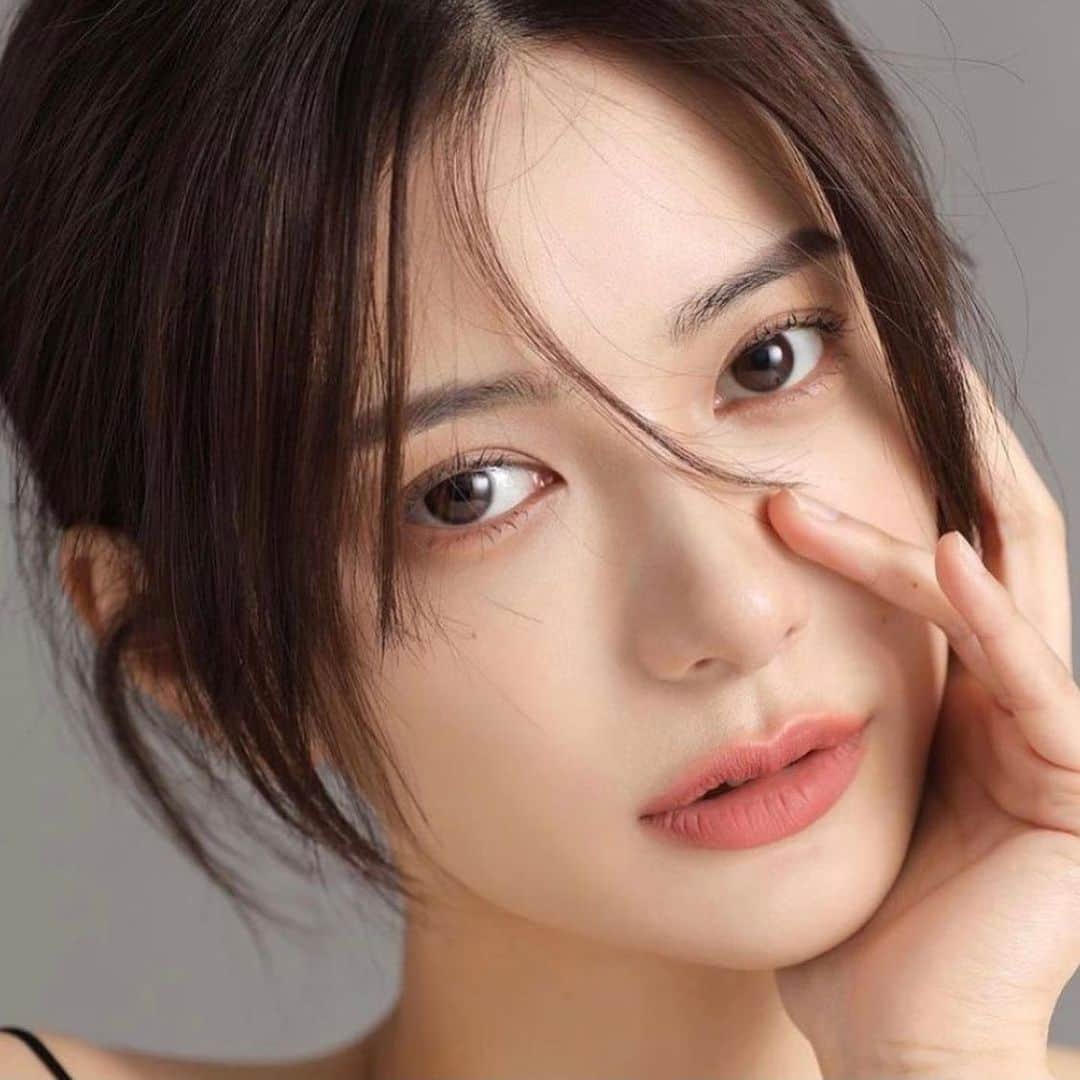 星來さんのインスタグラム写真 - (星來Instagram)「国宝級美人 降臨。 #外国人 #国宝級美人 #美しい #いいね返し #インスタ映え #instagood #instalike #f4f #l4l #likeforlikes #likeforfollow #いいねした人全員フォローする #お洒落さんと繋がりたい #美男美女と繋がりたい」2月1日 19時52分 - sxensen