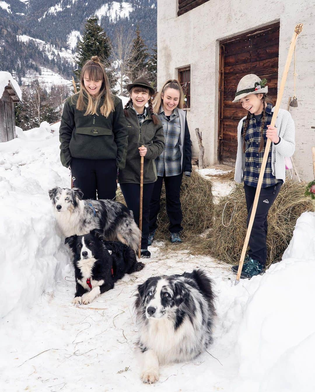 National Geographic Travelさんのインスタグラム写真 - (National Geographic TravelInstagram)「Photos by @andrea_frazzetta / A winter morning in the snowy valleys of Trentino in northern Italy. Trentino, with its enchanting scenery of majestic peaks, woods, and small villages with ancient traditions, is known for the beauty of its mountains. To see more photos from my travels, follow me @andrea_frazzetta. #Italy #Trentino」2月2日 5時38分 - natgeotravel