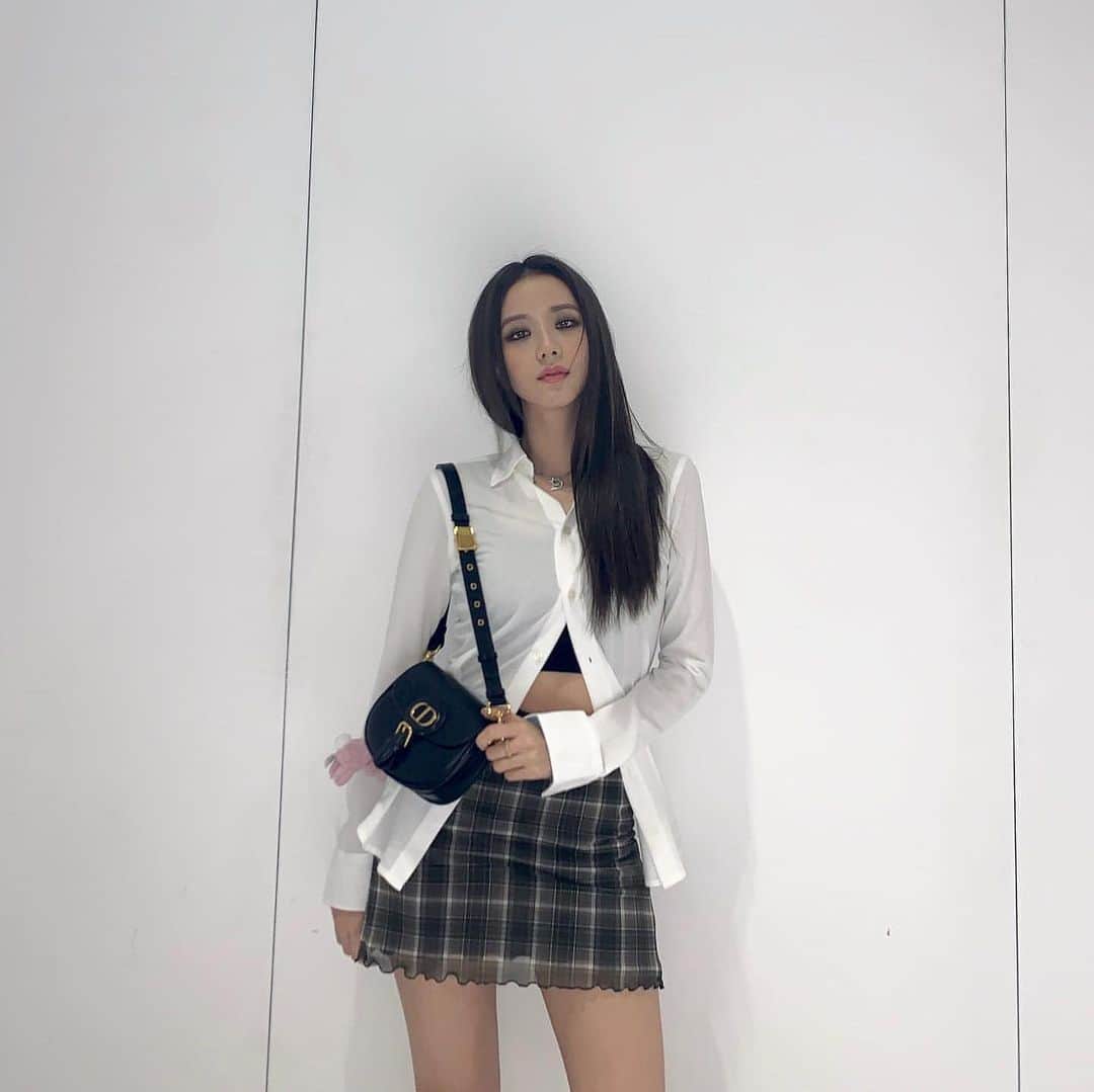 ELLE girl JAPANのインスタグラム
