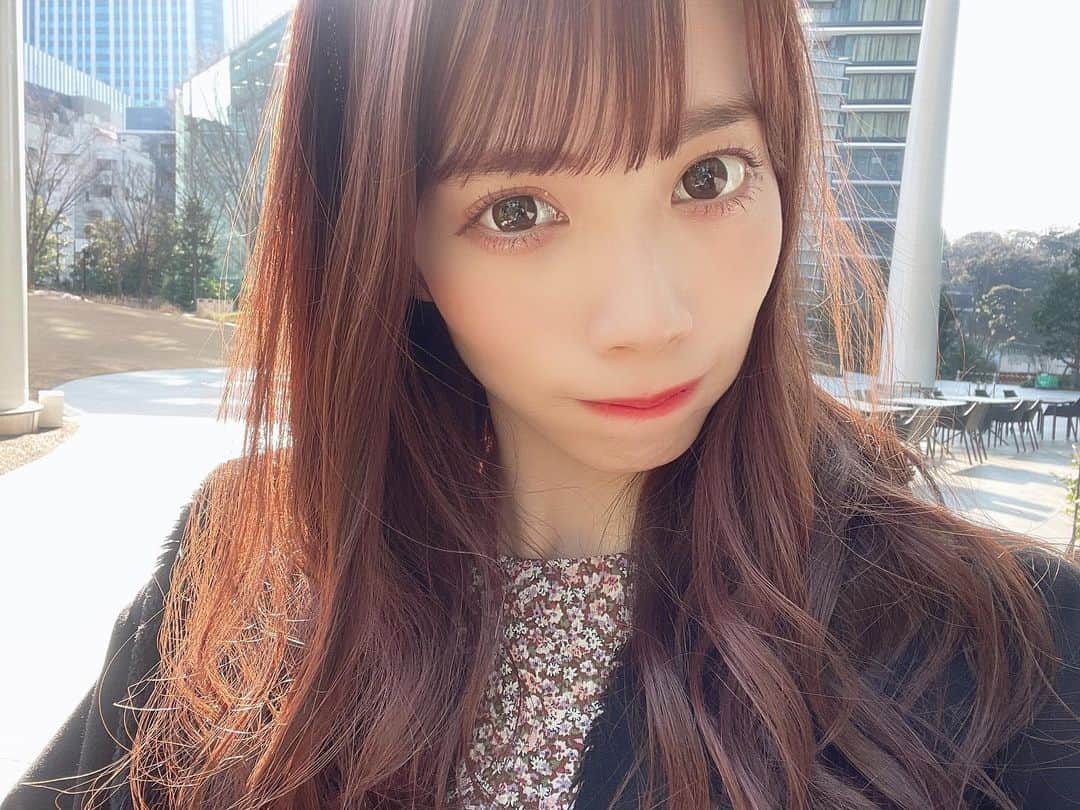 宇佐美幸乃のインスタグラム：「日に当たった時の色がいい感じ🥺 じぃーっ  #hair #haircolor #hairstyle #luce #idol #ルーチェ #instagood #instagram #instalike #followｍe #fff #merryjenny #eimyistoire  #fashion」