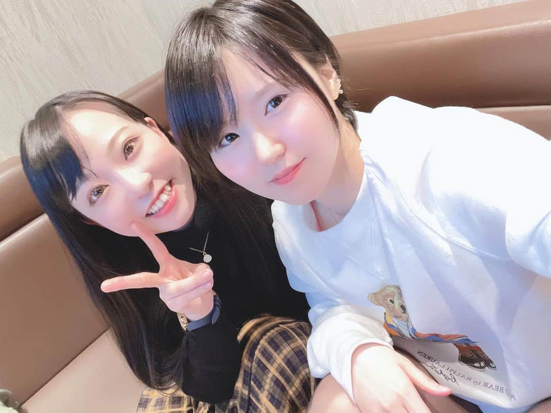 水沢つぐみのインスタグラム：「ちょーっと皆さんいいですか？ ヤリマンナイチンゲールです👯‍♀️ みんなの精液大好物です❤️  #AV女優 #月乃しずく」