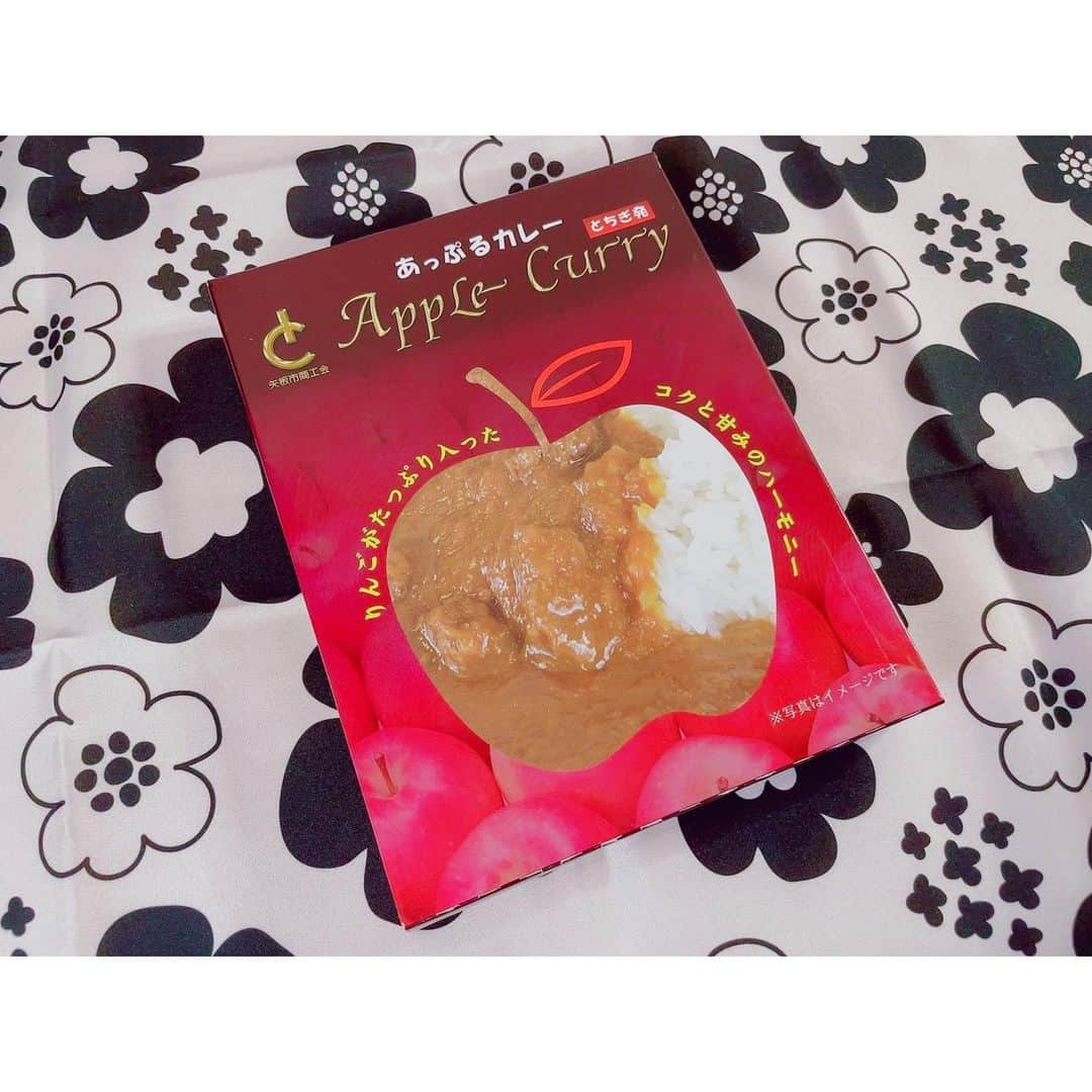 釘町みやびさんのインスタグラム写真 - (釘町みやびInstagram)「今日のごはんは カレードリア🍛( '-' 🍛 )✨ . . いただいたあっぷるかれー🍎 . . あまいクリームチーズカレーってかんじ！ めっちゃ甘々でおいしかった🤤✨ . . . #おうちごはん  #カレー  #カレードリア  #アレンジレシピ  #甘党  #りんご  #夜ごはん  #飯テロ」2月1日 23時36分 - miyajyaga382