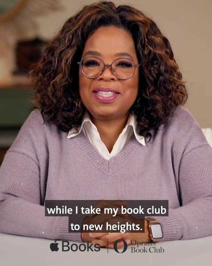アメリカン航空のインスタグラム：「There’s no better way to start your reading journey than with @Oprah. We’re teaming up with @AppleBooks and @OprahsBookClub to bring you more ways to connect to new worlds. Details in bio. #ReadWithUs.」