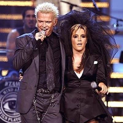 ビリー・アイドルさんのインスタグラム写真 - (ビリー・アイドルInstagram)「Happy Birthday Lisa Marie!  @lisampresley -BFI」2月2日 1時34分 - billyidol