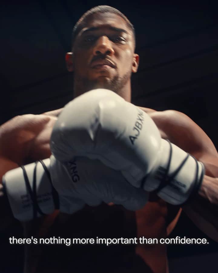 Under Armourのインスタグラム：「Train your mind like the pros do by tapping into the actual techniques and tools @anthonyjoshua uses before a fight. See how at the UA Performance Academy: performanceacademy.ua.com or click the link in bio. #UnderTheArmour」