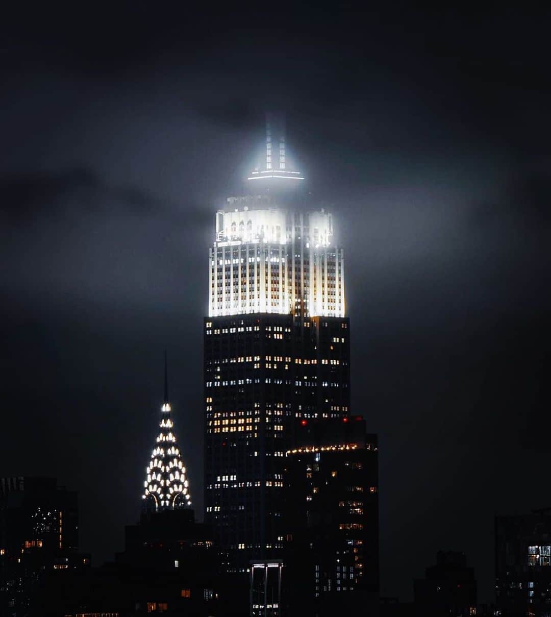 ホルストンのインスタグラム：「The calm before the storm... #halstonnyc」