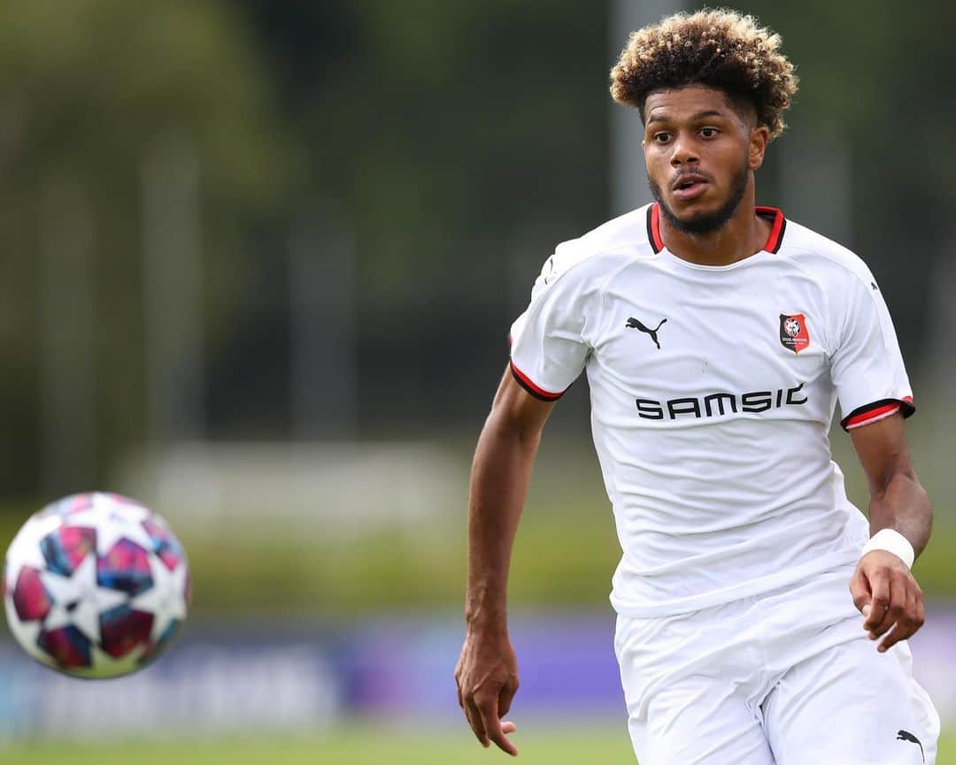 TSG1899ホッフェンハイムさんのインスタグラム写真 - (TSG1899ホッフェンハイムInstagram)「Welcome to #TSG, @georginio.rutter! 👋  The 18-year-old striker has moved to Kraichgau from @staderennaisfc and will join straight up with #TSG. He has signed a contract until 30th June 2025.  -  Der 18 Jahre alte Stürmer wechselt mit sofortiger Wirkung vom @staderennaisfc zur #TSG und unterschreibt einen Vertrag bis zum 30. Juni 2025.」2月2日 4時01分 - tsghoffenheim