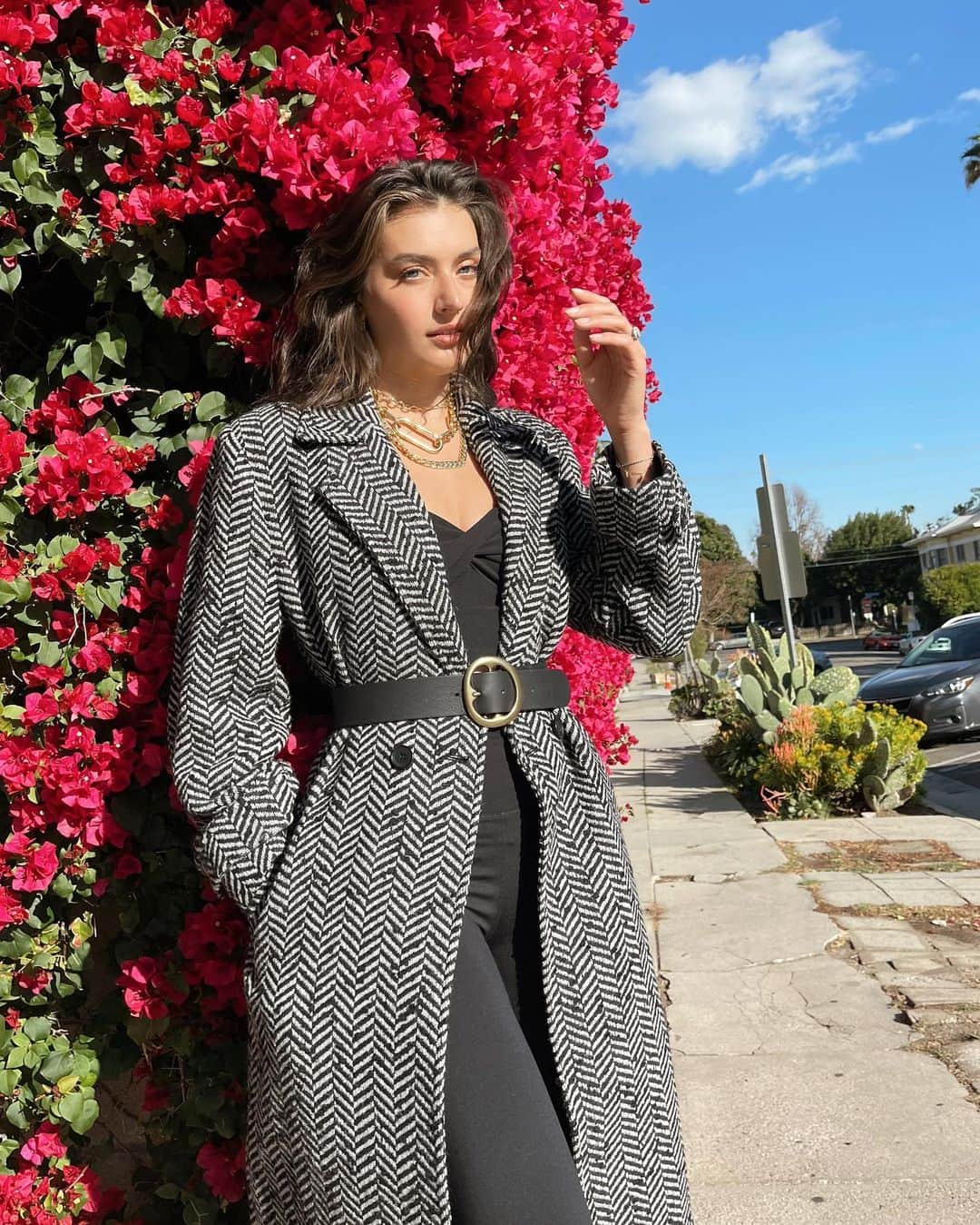 ジェシカ・ジェーン・クレメントのインスタグラム：「Activewear but make it chic @shopbop #shopbopmoves」