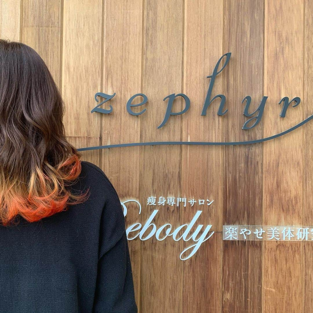 Zephyrさんのインスタグラム写真 - (ZephyrInstagram)「煉獄さんカラー🔥  いつもお任せしてくださってありがとうございます😭✨   #外国人風 #大阪#大阪美容室#西九条#美容室#大阪サロン#ヘアスタイル#マツエク#エステ#nail#hairstyle#可愛くなりたい#女子力#お洒落#おしゃれな人と繋がりたい#アレンジ#ヘアカラー#イルミナカラー#アディクシーカラー#お洒落#グラデーションカラー#デザインカラー#外国人風カラー#フォトジェニック #photgrapher#photography#エヌドット#復元ドライヤー予約受付中 #鬼滅の刃#煉獄カラー #煉獄杏寿郎」2月2日 14時38分 - zephyrhair