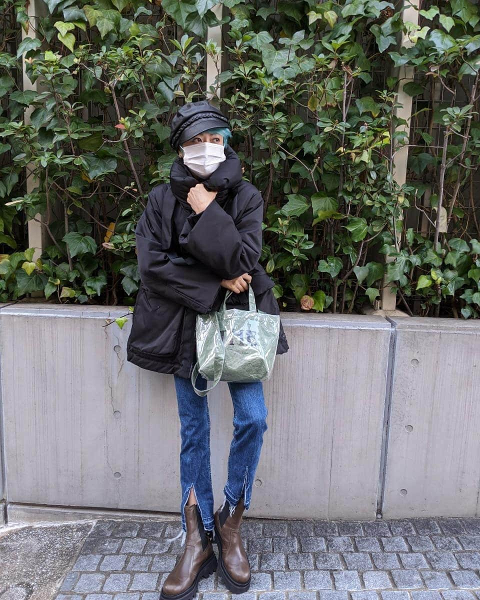 山田優さんのインスタグラム写真 - (山田優Instagram)「#いつかのしふく  #ゆうのしふく  #yusoutfit #outfit   #downjacket  #uniqlojilsander @uniqlo   #outer & #boots #zara @zara   #denim  #coel @coel.official   #bag  #theweekendhotel @the_weekend_hotel」2月2日 14時50分 - yu_yamada_