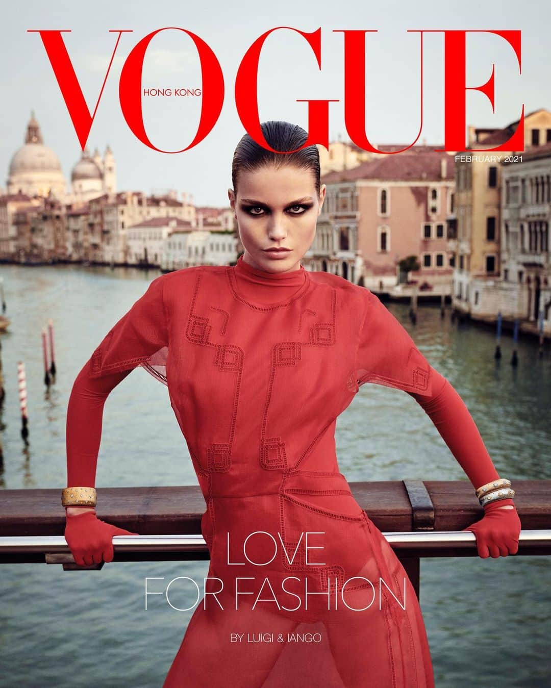 ルイージ&イアンゴさんのインスタグラム写真 - (ルイージ&イアンゴInstagram)「VOGUE HONG KONG ♥️ @voguehongkong @lunabijl @lexiboling @taylor_hill @akonchangkou @chen_estelle @luigiandiango @luigimurenu @georgisandev @schanelb @pierpaololaihair @marinafairfax @2bmanagement  A very special thanks to Alessio and Nicola @camariaadele for the huge help and hospitality ♥️」2月2日 15時32分 - luigiandiango