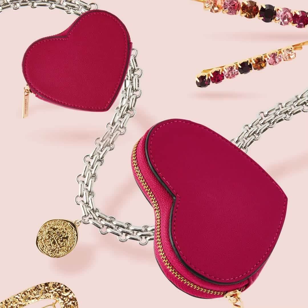 アクセサライズのインスタグラム：「Cupid-approved accessories 💘  Tap the link in our bio to shop #Accessorize」
