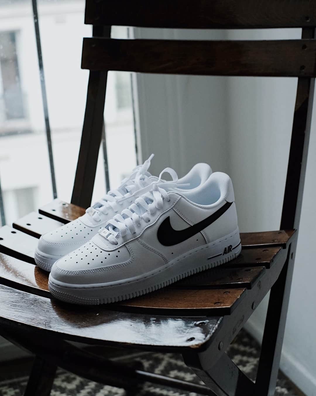 Foot Lockerのインスタグラム：「Necessary for every sneakerhead. Add the  #Nike AF1 to your rotation.   Available Online & In-store.」