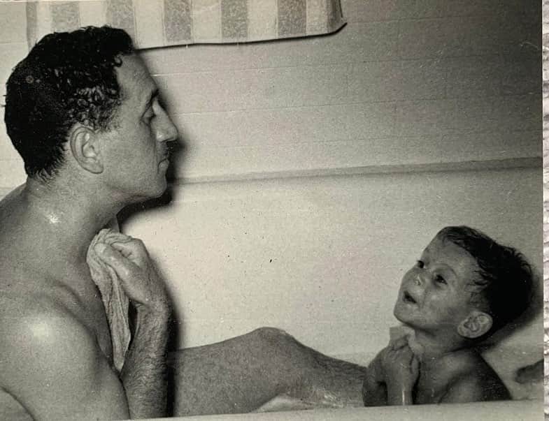 マイケル・ブーブレのインスタグラム：「Kindness, humility and compassion. If I have any of these qualities then they were instilled by this guy.  Happy Birthday Dad.  We love you so much!」