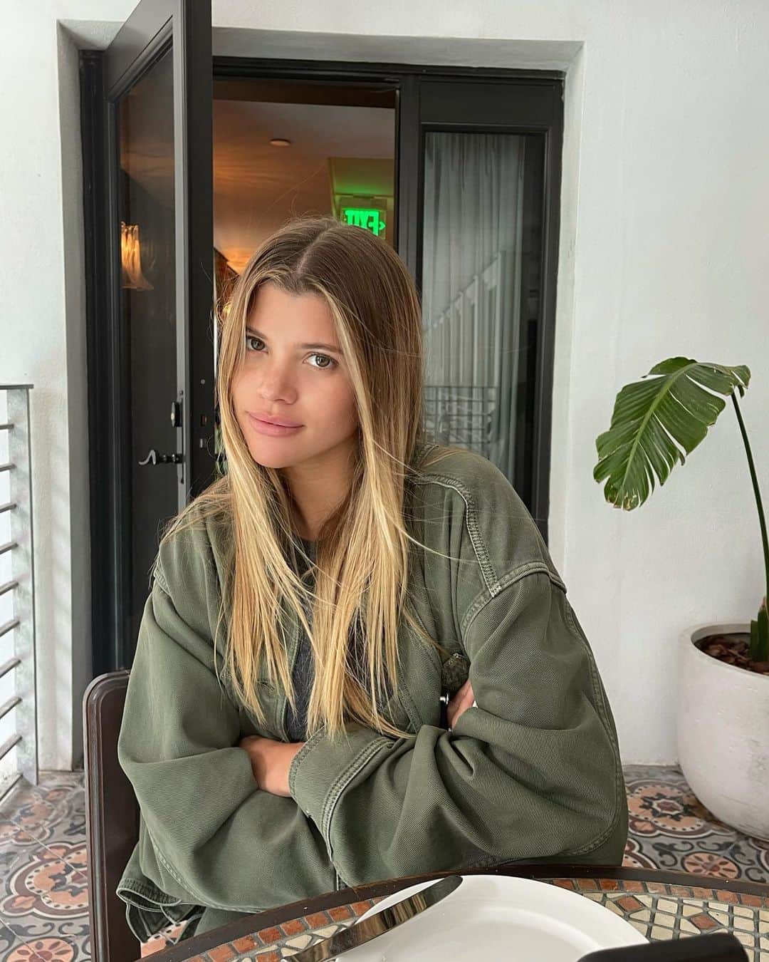 ソフィア・リッチーのインスタグラム：「🪐」