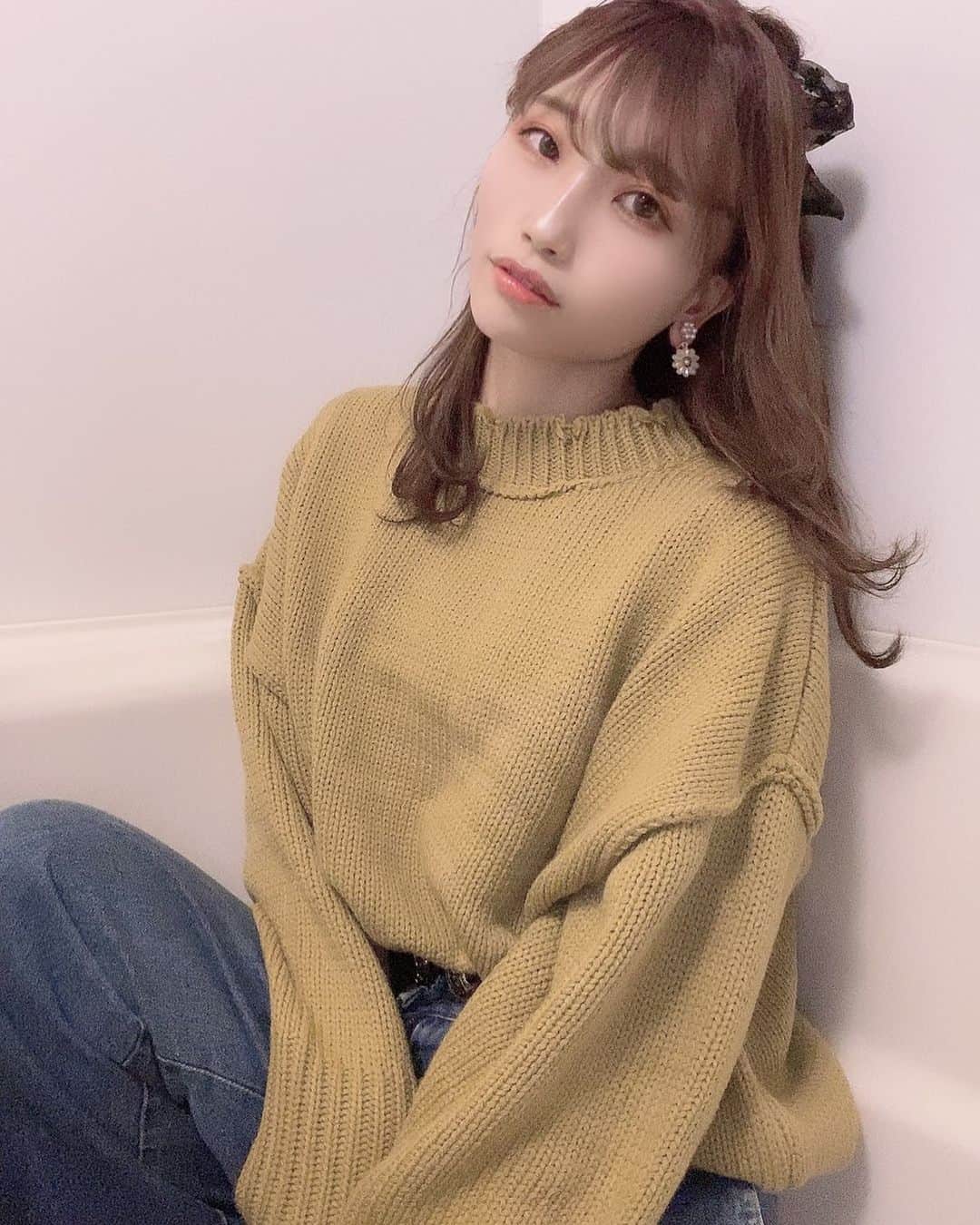 石原美沙紀のインスタグラム：「今日もいちにち頑張りましょう🔥🥰  #instagood #instalike #instafashion #japanesegirl #cute #自撮り #自撮り女子  #ガーリー  #アイドル #地下アイドル #今日のコーデ #ファッション #selfie #followｍe #likeforlikes  #ピンクヘアー #ピンクブラウン #ヘアアレンジ #ヘアスタイル #サロンモデル #salon #salonmodel」