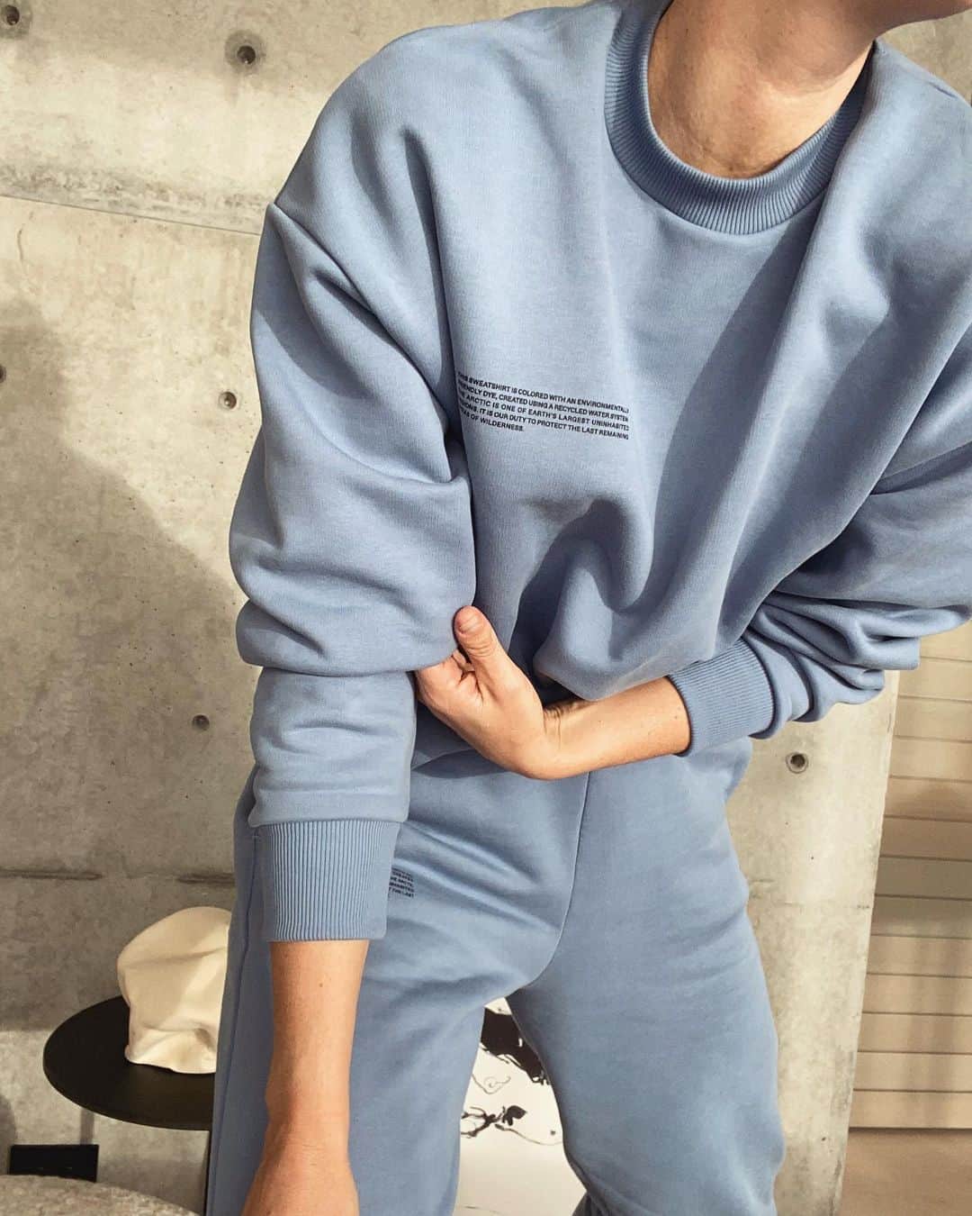 マリア・シャラポワのインスタグラム：「Contributing to the sustainable rainbow with Arctic Blue.」