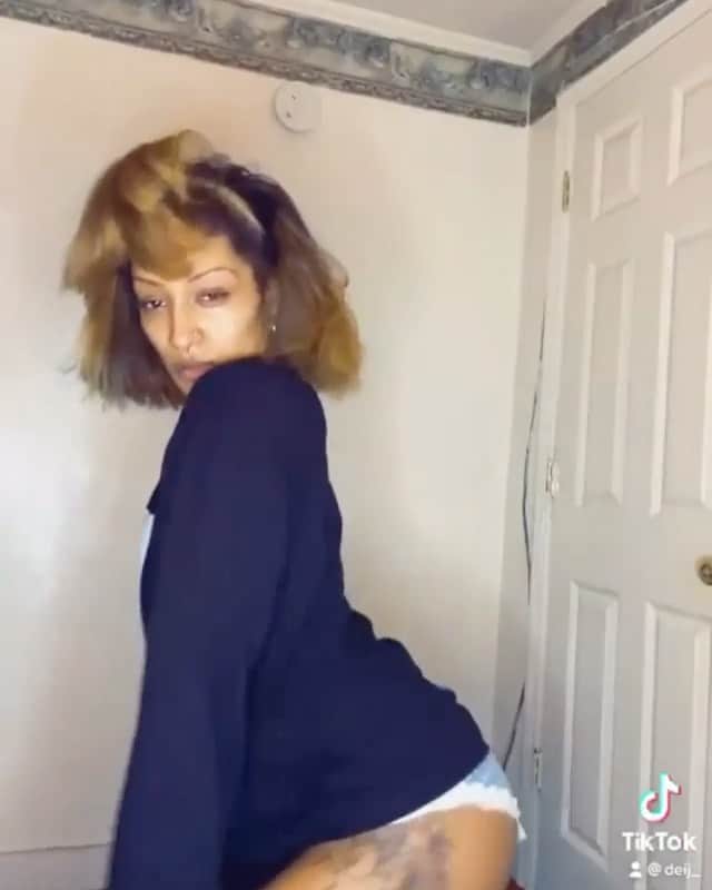 のインスタグラム：「#iwantyouchallenge 💃🏾💃🏾💃🏾🔥🔥🔥 @deji_ ❤️❤️❤️」