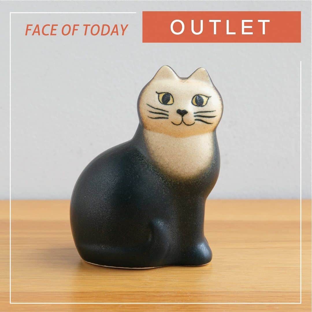 リサラーソンさんのインスタグラム写真 - (リサラーソンInstagram)「【SOLD OUT】 "2/2（火）今日のアウトレット！"⁠⁠ ⁠⁠ 本日のアウトレットはリサ・ラーソンのマンズ ミニです。鼻はハートになっている猫です。⁠⁠ ⁠⁠ SNSでご紹介したアウトレット商品に限り、電話・メールでのご受注をお受けすることとなりました。（不定期でご紹介いたします）⁠直営店のアウトレットコーナーには随時、商品が追加されています。⠀⁠⠀⁠⠀⁠⠀⁠⠀⁠⠀⁠⁠ ⁠⠀⁠⁠ ※DM、コメントにはお返事することができません。お手数ですが、メール（staff@tonkachi.co.jp⁠）もしくはお電話（03-5428-5162）にてお問い合わせください。⁠⠀⁠⠀⁠⁠ ※アウトレット品につき"ワケあり箇所"をご納得いただいていた上でご購入ください。ご説明している以外にも小さな傷やムラなどもある場合もございますが、ご了承下さい。⁠⠀⁠⁠ ※直営店でも販売しておりますので売り切れの際はご了承ください。⁠⁠ ※返品・交換、ラッピングはお受けできません。⁠⠀⁠⁠ ⁠⁠ ＝＝＝＝＝＝＝＝＝＝⠀⁠⁠⠀⁠⠀⁠⠀⁠⠀⁠⠀⁠⠀⁠⠀⁠⠀⁠⠀⁠⠀⁠⠀⁠⠀⁠⠀⁠⠀⁠⠀⁠⠀⁠⠀⁠⁠ 直営店【necono shop】⁠⠀⁠⁠ 〒150-0041⁠⁠⠀⁠⁠ 東京都渋谷区神南 1-15-12 秀島ビル 2F⁠⠀⁠⁠ tel:03-5428-5162⁠⠀⁠⁠ staff@tonkachi.co.jp⁠⠀⁠⁠ ⠀⁠⠀⁠⠀⁠⠀⁠⁠ 営業時間:12時～19時 不定休⁠⠀⁠⁠ ⁠⁠ ================⁠⁠ ⁠⁠ #LisaLarson #リサラーソン #tonkachi #トンカチ #tonkachistore #トンカチストア #🔨#Sweden #スウェーデン #北欧 #北欧インテリア #北欧雑貨 #北欧ライフスタイル #ceramic #陶器 #陶芸家 #作家 #gift #ギフト #present #プレゼント#直営店 #neconoshop #アウトレット」2月2日 12時05分 - lisalarsonjp