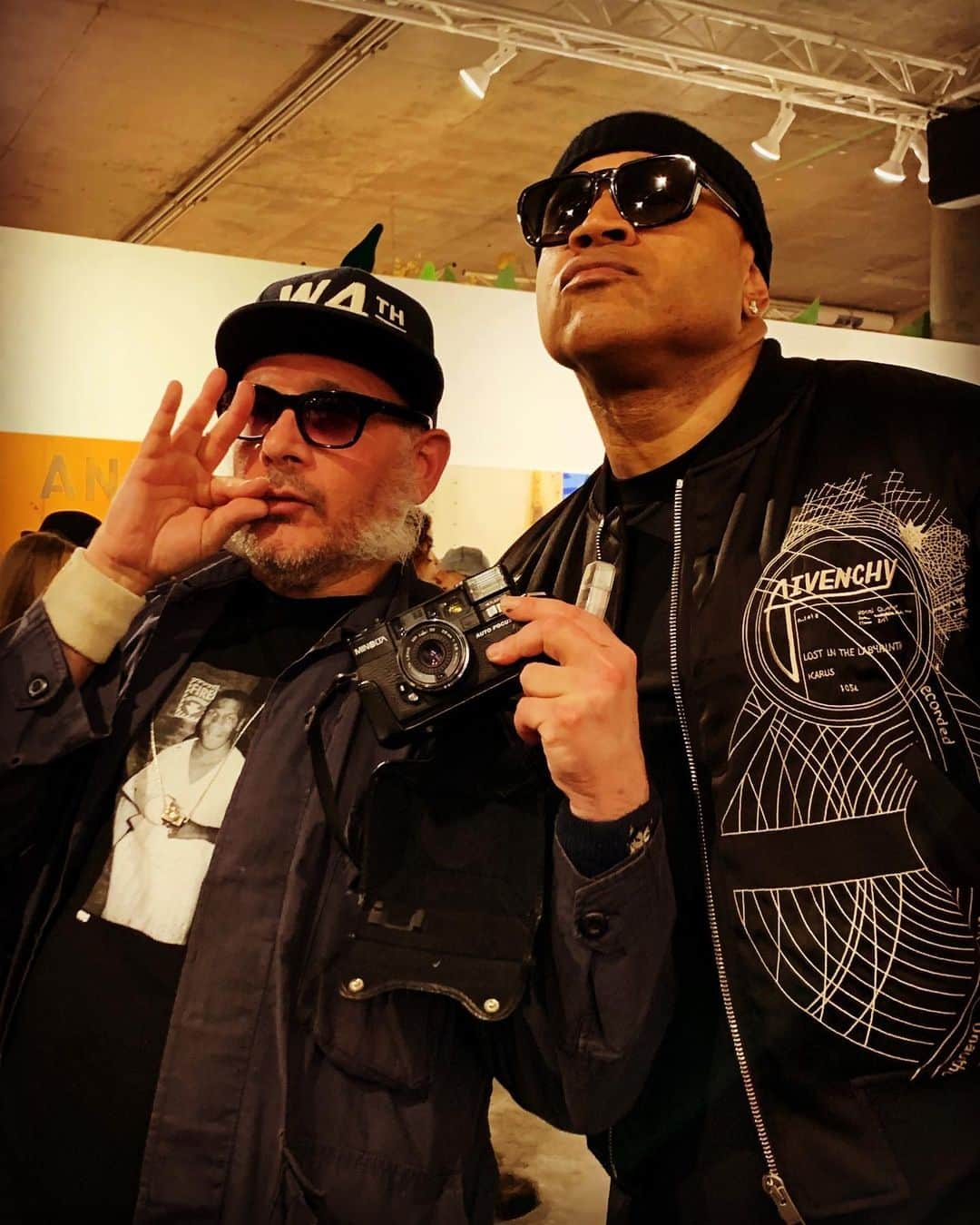 LL・クール・Jのインスタグラム：「Your 📸 captured the culture. Rest in power @thelazyhustler  🙏🏾♥️ 💨」
