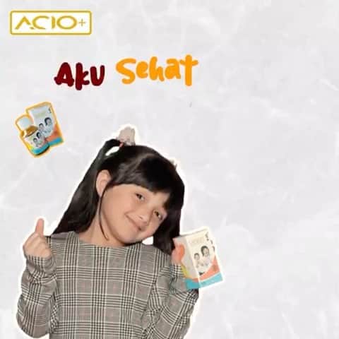 Keluarga A5のインスタグラム：「Penasaran banget dengan semua produk dari Ashanty? Produk - produk by Ashanty sudah pasti terpercaya, aman digunakan dan memiliki banyak manfaat  • Dapatkan berat badan ideal dan tubuh yang lebih sehat bersama @ash.juice  • Butuh softlens yang mampu membuat riasan wajah lebih sempurna ? Langsung ke ig @ashantybeautycare.id  • Ingin kulit wajah yang sehat dan berseri ? Kamu bisa langsung ke IG @kcosmetics.official  • Bantu tumbuh kembang anak dengan konsumsi madu dari @acioplusofficial  • Bulu mata lebih bervolume dengan menggunakan Aurelloly eyelash di @aurellolycosmetics  • Skincare Daily kak loly dan Bunda ? Tentunya dari @ashantyid 💙 • Ingin kulit tubuh lebih bersih dan cerah ? Jangan lupa konsumsi collagen drink by @ashbodycare setiap hari. • Sempurnakan riasan makeupmu menggunakan @ashantybeautycosmetics ❤️ • Jaga kesehatan dengan rutin konsumsi @afclife_byasix ✨  Pilih produk favorite kamu dan temukan semua produk by Ashanty di official instagram @ashantyid untuk informasi dan pemesanan kamu bisa langsung chat melalui WA di link yang sudah tertera di masing - masing Instagram Official, Happy shopping 🛍」