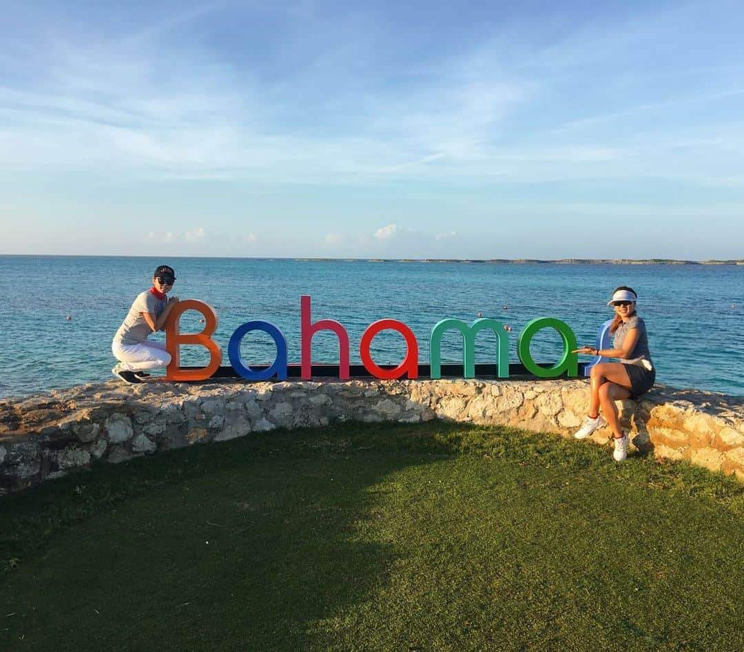 のインスタグラム：「@sunyoungyoogolf 우리 함께 #bahamas 갔을때 그립다 벌써 그때가:) About 3 or 4hears ago I was with Sunyoung Yoo LPGA my friend  Over year stay home now I miss Bahamas and miss my friend very much too」