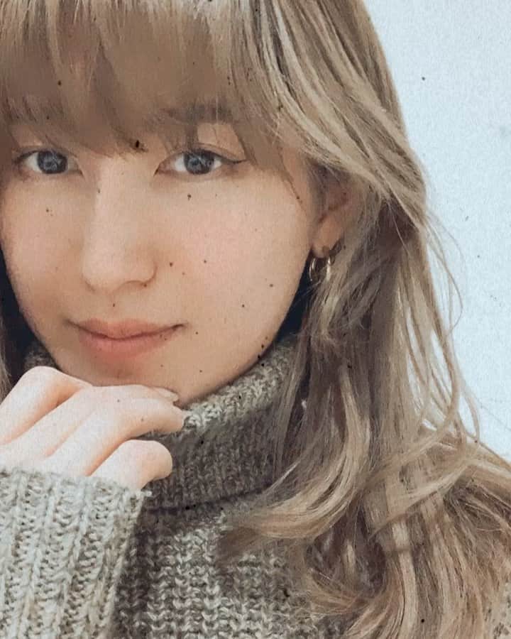 Tomomi Teradaのインスタグラム：「レイヤーがよき感じ💇🏼‍♀️💖　@nana_hosoya」
