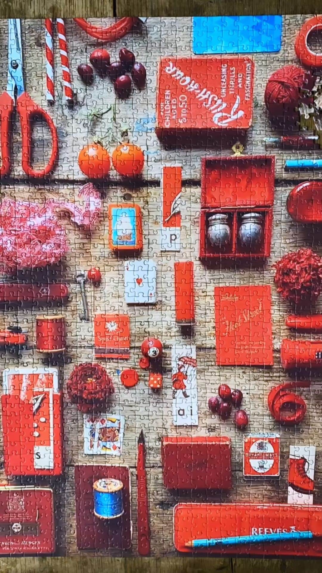 Tea and sittingのインスタグラム：「♥️🧩🧵So...I was not in any way anticipating how many of you would like jigsaws as much as I do!! Creating my own large jigsaws has been something I’ve kind of dreamed of for about 10 years, and having experimented with small, 75 piece puzzles, for some reason a couple of weeks ago I just decided to risk it and order 50, 1000 piece puzzles as an experiment...I then quickly ordered another 50, and today I’ve been sorting out the next 4 of my limited edition puzzles!! I have now literally been dreaming of puzzle pieces and waking up in the middle of the night with ideas for new puzzles! It feels so exciting that you love them!! Thank you SO much!! And I’ll release the next puzzle at the end of this month 😉🧩  #jigsaw #jigsaws #jigsawlover #puzzlesofinstagram #jigsawsofinstagram #puzzlelover #puzzlefever #lockdownjigsaws #5ftinfjigsaws」