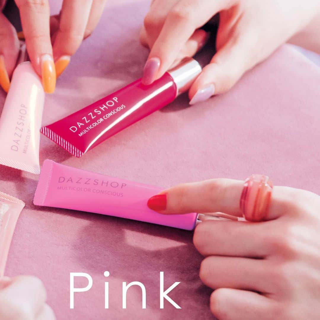 dazzshop officialのインスタグラム：「. . 《2021SPRING COLLECTION Ultimate Pink》 . 誰もが使いやすく心高鳴る6色の究極のピンクが、DAZZSHOPから誕生！ . . ◆マルチカラーコンシャス　全6色　￥2,750（税込） . 2021年2月5日(金) 予約開始 2021年2月19日(金) 発売 . #DAZZSHOP #ダズショップ #2021SPRING #マルチカラーコンシャス #multicolor #eyemakeup #makeup #beauty #cosme #eyeshadow #cheek #lip #マルチカラー #メイクアップ #メイク #アイメイク #チーク #リップ #カラコン #コンタクト #春メイク #春コスメ #新作コスメ　@dazzshop_beauty」