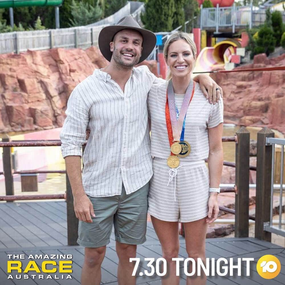 エミリー・シーボームのインスタグラム：「So here’s something exciting on TV tonight... Tune into @amazingraceau to see me give some banter to @therealbeauryan 😂  #theamazingraceaustralia #theamazingrace #goldcoast #wetnwild #athlete」