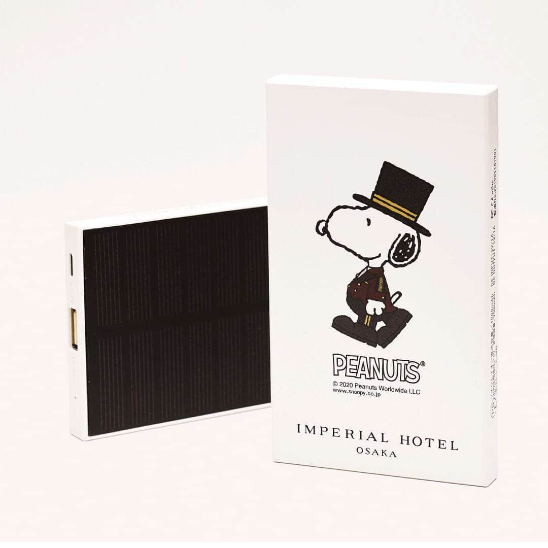 Imperialhotel_jp_帝国ホテル 公式さんのインスタグラム写真 - (Imperialhotel_jp_帝国ホテル 公式Instagram)「～帝国ホテルのオンラインショップ おすすめ情報～ オンラインショップでお買い求めいただける帝国ホテル 大阪のおすすめアイテムをご紹介いたします。帝国ホテル 大阪限定のキャラクターといえば、「ドアマン・スヌーピー」。オンラインショップでも、開業25周年記念商品のモバイルバッテリーや、「ドアマン・スヌーピー」がデザインされたオリジナルトートバッグをご購入いただけます。ご自身用やギフトにいかがですか？ 詳細は @imperialhotel_jp_official プロフィールURL（公式HP）より「帝国ホテル 大阪」→「ホテルショップ」へ。  #imperialhoteljp #imperialhotel #imperialhoteltokyo #japan #tokyo #hibiya #ginza #online #onlineshop #snoopy #gift #帝国ホテル #帝国ホテル東京 #東京 #日比谷 #銀座 #オンライン #オンラインショップ #スヌーピー #ギフト #帝國飯店 #帝國飯店東京 #日本 #임페리얼호텔 #임페리얼호텔도쿄 #일본 #도쿄」2月2日 17時34分 - imperialhotel_jp_official