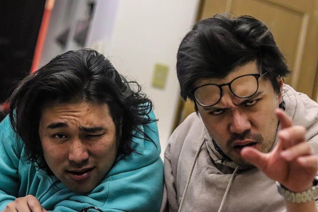 高見雄登のインスタグラム：「家に上がりこんでゆっくりしていくタイプの鬼。 #節分#鬼も家 #stayoni #泊まっていくかもせーへん ※今年の写真ではないです #一眼レフ#Lightroom」