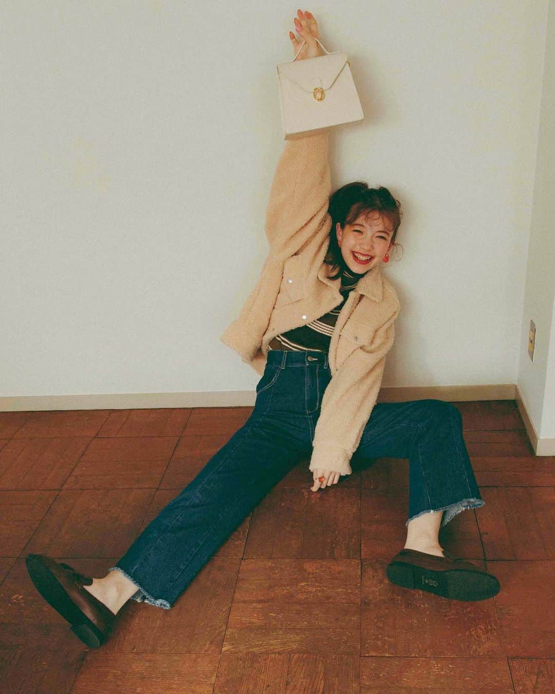 柴田フミコのインスタグラム：「#雑賀サクラ #seventeen #fumikoshibata #柴田フミコ」
