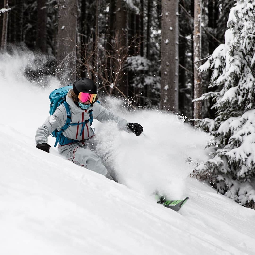 ドイターさんのインスタグラム写真 - (ドイターInstagram)「Chasing the powder! 💪🏼 @alenapaschke is a new member of our brand ambassador team. Leni’s drug cleary is winter season. Who can agree with her? 😊 - Please tag #deuter to be featured. ❤️🏔 - #deuter #brandambassador #deuterfamily #freeride #winterseason #deuterbackpack #wintersports #outdoor #mountain #alpine #freedom #snow」2月2日 18時00分 - deuter