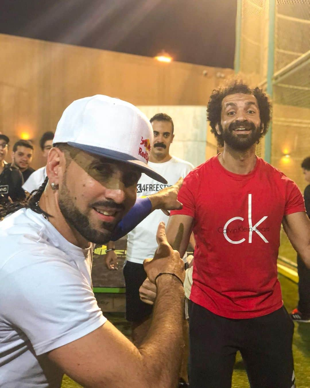 ショーン・ガルニエさんのインスタグラム写真 - (ショーン・ガルニエInstagram)「Let me introduce you Mohamed Salad 🥗🤣🇪🇬 @mosalah #SeanGarnier #Urbanballer #Salah #Football」2月2日 18時10分 - seanfreestyle