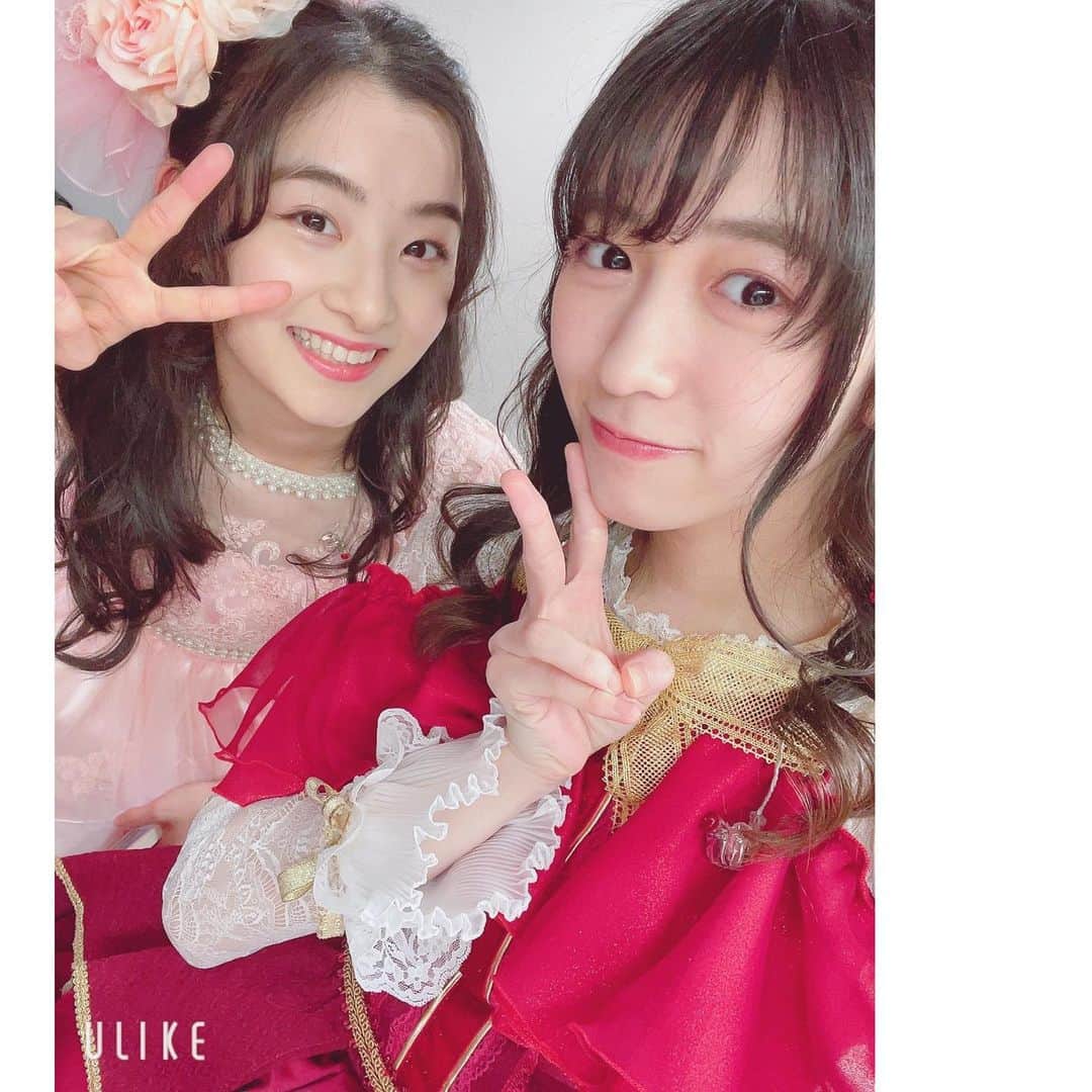 小泉遥香のインスタグラム：「#JULIARENA2021 #杏ジュリア #あんすわぁぁぁぁぁぁぁぁぁぁぁぁぁぁぁん #ジュリアせぶんてぃーん  JULIARENA2021 ありがとうございました(*^^*)  とにかく可愛くてキラキラなあんすわぁぁぁぁぁぁぁぁぁぁぁぁぁぁぁんが見れて、楽しかった💜 ソロコーナーの  🎶笑一笑 🎶雪の華 🎶Make you happy 🎶人生最幸のメロディ  ジュリアの可愛らしい笑顔と元気で明るくもあり、でも透き通る透明感のある綺麗な歌声に魅了されっぱなしでした。 ジュリアがどんどん大きくかっこよくなっている姿を見て、本当に感動しました。 バレエも本当にしなやかで美しかった！ これからも可愛くてかっこよくて美しいあんすわぁぁぁぁぁぁぁぁぁぁぁぁぁぁぁんをとことん応援します！！！ ジュリアにとって素敵な1年になりますように✨ おめでとう♡ はるもジュリアにとってのHappyをこれからもたくさん作れるように頑張るね！(*^^*)  #Instaharum #あんすわぁぁぁぁぁぁぁぁぁぁぁぁぁぁぁん #ジュリア #ジュリ #Happybirthday!!! #私服ももちろん紫でした♡」