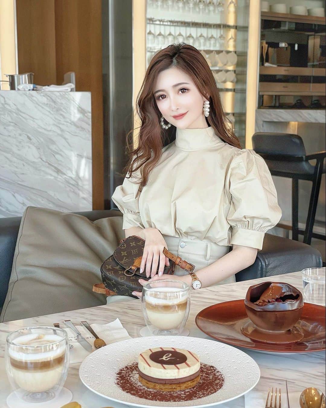 蓼沼綾のグルメインスタ