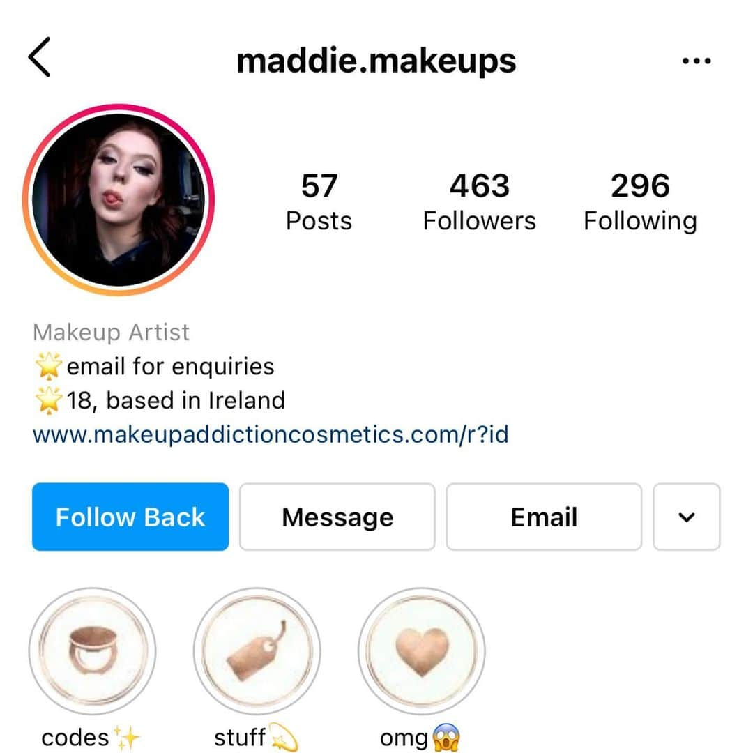 Makeup Addiction Cosmeticsさんのインスタグラム写真 - (Makeup Addiction CosmeticsInstagram)「First person chosen is @maddie.makeups to be in our PR! Congratulations beautiful and she happens to also be a new affiliate! 🥳🥳 You guys read the caption! 💬 We will pick every other week from those who are COMMENTING! Ya’ll say ‘ me me me’ but don’t read the caption nor follow instructions! Engage ( save, comment, like) and we will choose from the comments! 🔥 Also make sure to SIGN UP on our website, we don’t bite! 🤍 Every other week we will be adding a new person to our PR regardless of number of followers! We believe in talented individuals who can represent us and be true #MakeupAddicts! 💜  SAVE ◽️, SHARE, COMMENT🖌 & LIKE ♥️  🗣 Notifications turned on 🛎 #makeupaddiction #makeupaddictioncosmetics #pr #wakeupandmakeup #makeupfeed #makeuppr」2月2日 19時18分 - makeupaddictioncosmetics