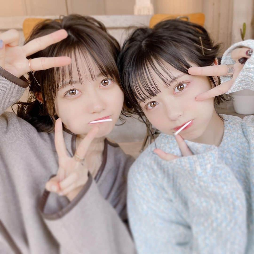 前田渉さんのインスタグラム写真 - (前田渉Instagram)「🐰       本日撮りたての写真✨ ツイン撮影終了後にツインテールの日だから！ということで急遽撮ったツインのツインテールによるオフショット🐰🐰     くるりん×こまちゃん で “くるま”と呼びます👭🏼 覚えてね❤️       本日もたーくさん撮ったのでお楽しみに😁👍🏻💓       2人のBefore→After→Arrangeはおってこちらに載せますね💁🏼‍♂️ @wataru_magic        🐰 model:くるま #わたるマジック #わたるフィルター #cachecache #cachecacheomotesando #idol #美容師 #前髪カット #アレンジ #ツインテールの日 #可愛い #おくれ毛 #峰島こまき #ナナランド #ヘアアレンジ #ミルクティーカラー #シースルーパッツン #シースルーぱっつん #アイドル #ミルクティーベージュ #カシュカシュバター #シースルーバング #26時のマスカレイド #来栖りん #ボブアレンジ #ディズニーコーデ #双子コーデ #ボブ #ニジマス #ツインテールアレンジ #ツインテール」2月2日 19時50分 - cachetaro