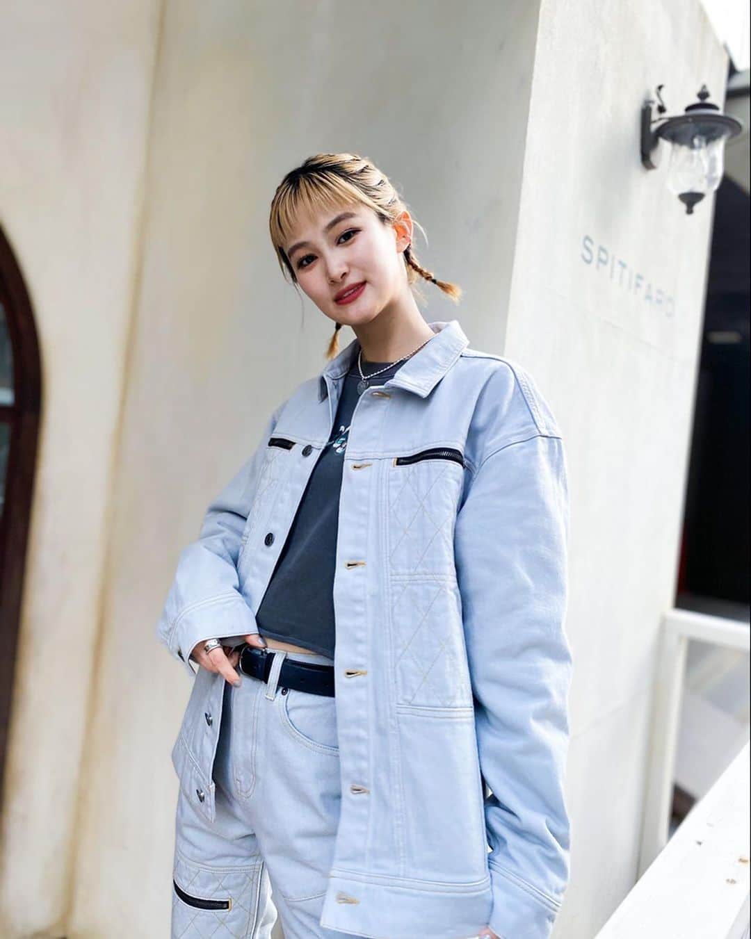 XGIRL_ootdのインスタグラム：「#xgirl_ootd @yunruty 166cm XLARGE/X-girl KOBE STAFF ・ ------------------------ ・ ▪️QUILTED STITCH JACKET ¥16,000+TAX(SIZE : M)  ▪️GLITTER LOGO SWEAT CROPPED TOP ¥10,000+TAX (SIZE : M)  ▪️QUILTED STITCH PANTS ¥14,000+TAX (SIZE :S ) ・ ------------------------ #xgirl #xgirljp #xgirlus」