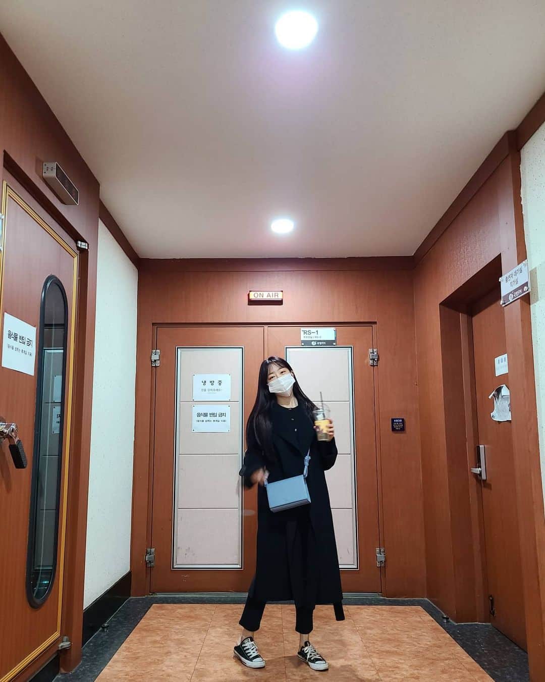 ユジョンさんのインスタグラム写真 - (ユジョンInstagram)「오늘도 즐거웠어요 ♥︎ 그럼 전 이만 퇴근 총총총..♡」2月2日 20時10分 - yudong_0214