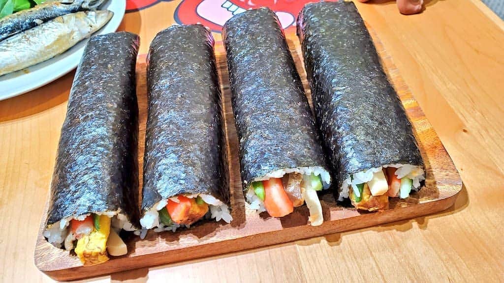 のインスタグラム：「今年も鬼担当w #節分 #恵方巻  #ケニチ」